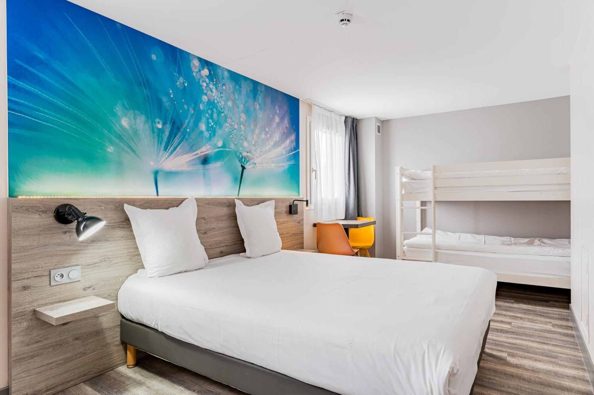 Kyriad Direct Tours Sud - Chambray Les Tours Zewnętrze zdjęcie