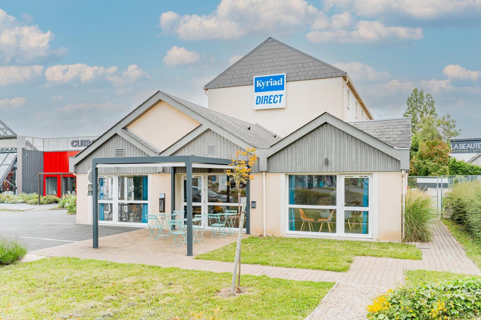 Kyriad Direct Tours Sud - Chambray Les Tours Zewnętrze zdjęcie